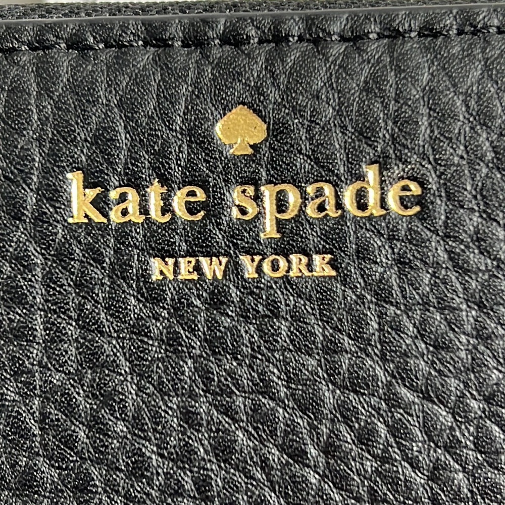 Black kate spade wallet - Picture 2 of 9